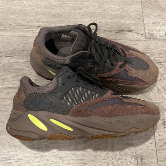 yeezy boost 700 mauve - Picture 4 of 6